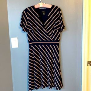 Ann Taylor dress size small